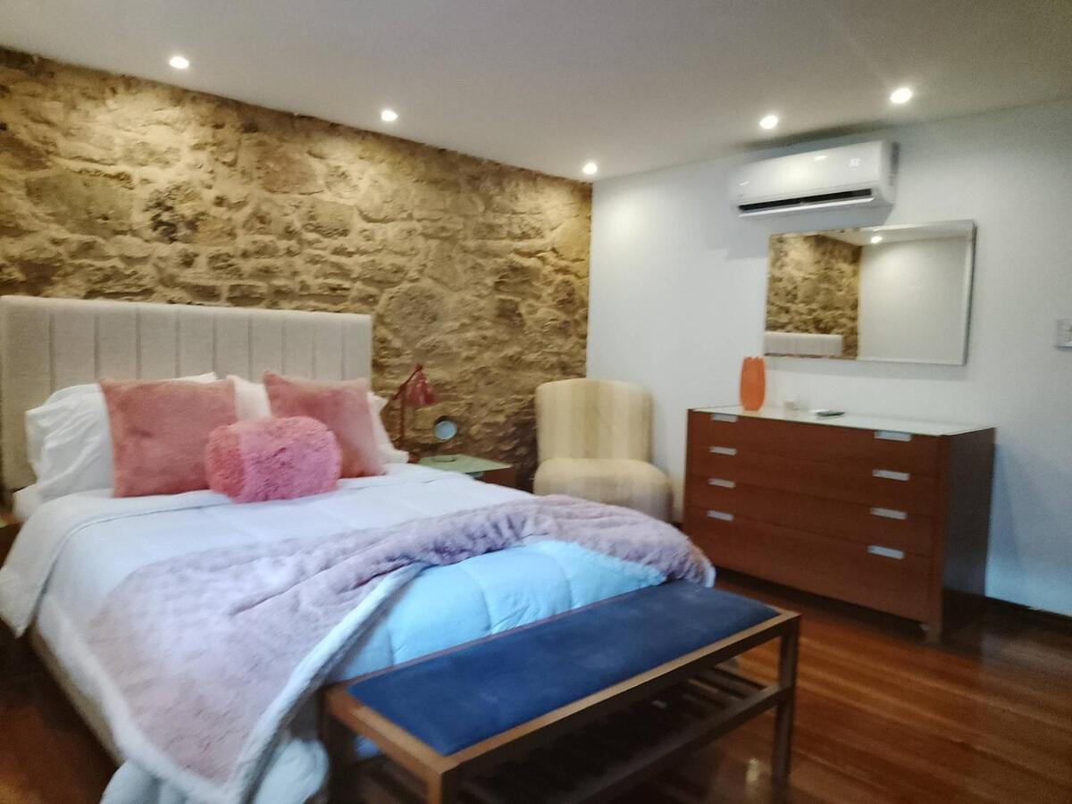Luxury Oasis In The Old Town Of Panama (ville)